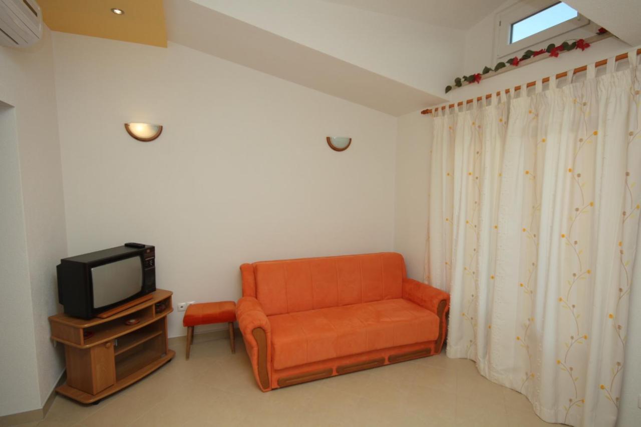 Apartments With A Parking Space Baska Voda, Makarska - 2709 Exterior foto